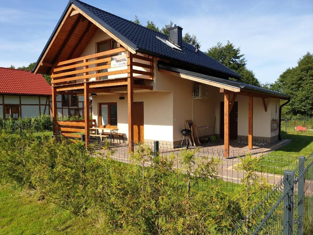 Vila Osada Cztery Pory Roku - Dom Jesien Kopalino Exteriér fotografie